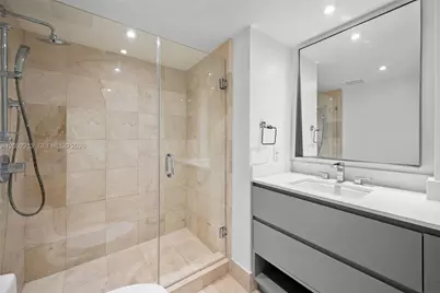520 Brickell Key Dr #A1206, Miami, FL 33131 - Photo 30