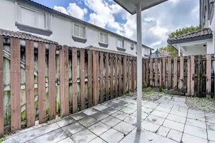 2209 SE 24th Pl, Homestead, FL 33035 - Photo 36
