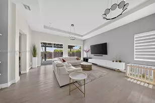 15226 SW 176th Ln, Miami, FL 33187 - Photo 6
