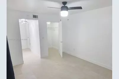 2620 S University Dr #111, Davie, FL 33328 - Photo 18