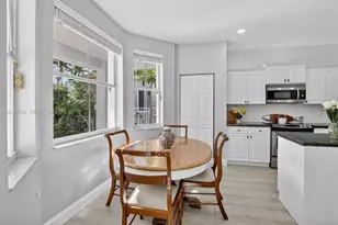 1311 Croton Ct, Weston, FL 33327 - Photo 20
