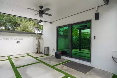 2484 SW 25th St, Miami, FL 33133 - Photo 40