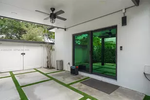 2484 SW 25th St, Miami, FL 33133 - Photo 40