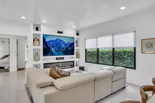 2484 SW 25th St, Miami, FL 33133 - Photo 8