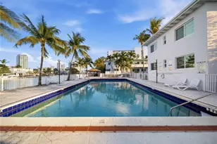7207 Bay Dr, Miami Beach, FL 33141 - Photo 22