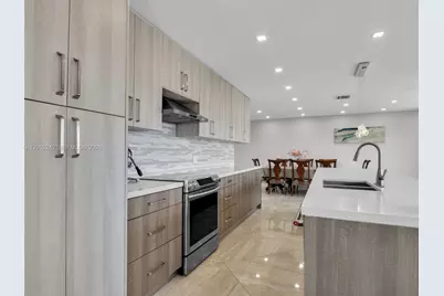 329 SE 3rd St #502S, Hallandale Beach, FL 33009 - Photo 44