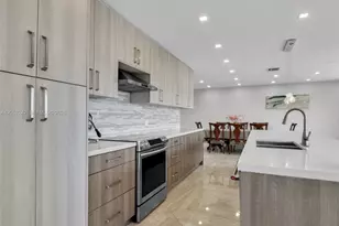329 SE 3rd St, Hallandale Beach, FL 33009 - Photo 44