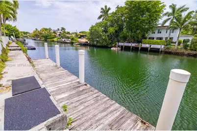 740 Jeronimo Dr, Coral Gables, FL 33146 - Photo 22