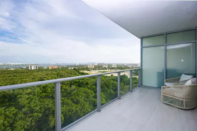 2411 Laguna Circle #1704, North Miami, FL 33181 - Photo 22