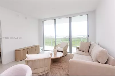 2411 Laguna Circle #1704, North Miami, FL 33181 - Photo 4