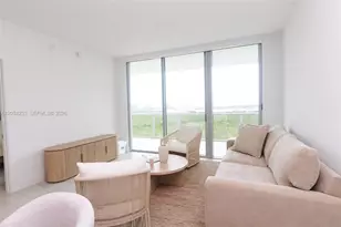 2411 Laguna Cir, North Miami, FL 33181 - Photo 4