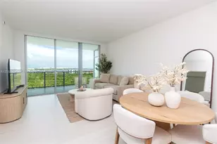 2411 Laguna Cir, North Miami, FL 33181 - Photo 2
