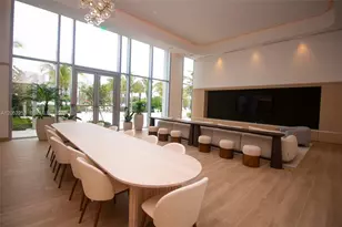 2411 Laguna Cir, North Miami, FL 33181 - Photo 42
