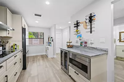 5285 Monterey Circle #I-(60), Delray Beach, FL 33484 - Photo 6