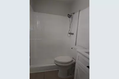 888 SW 62nd Ave, North Lauderdale, FL 33068 - Photo 20