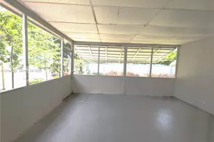 888 SW 62nd Ave, North Lauderdale, FL 33068 - Photo 18