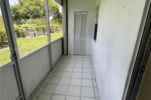 13255 SW 7th Ct, Pembroke Pines, FL 33027 - Photo 36