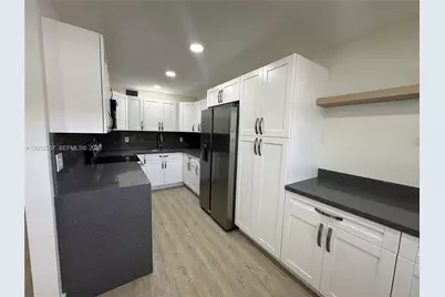 13255 SW 7th Ct #113D, Pembroke Pines, FL 33027 - Photo 8