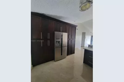 7191 W 24th Ave #50-PH5, Hialeah, FL 33016 - Photo 8