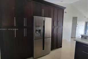 7191 W 24th Ave, Hialeah, FL 33016 - Photo 8
