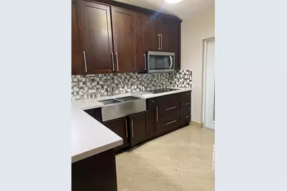 7191 W 24th Ave #50-PH5, Hialeah, FL 33016 - Photo 6