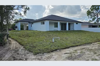 728 N Laplata Ave, Lehigh Acres, FL 33974 - Photo 4