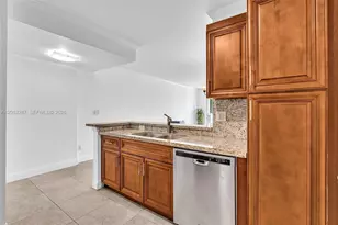 2665 SW 37th Ave, Miami, FL 33133 - Photo 12