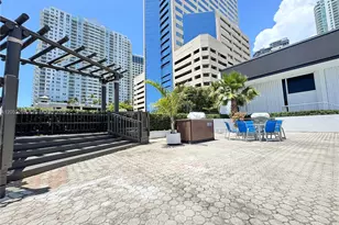 825 Brickell Bay Dr, Miami, FL 33131 - Photo 38