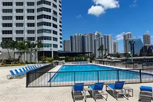 825 Brickell Bay Dr, Miami, FL 33131 - Photo 54