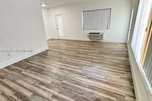 7925 West Dr, North Bay Village, FL 33141 - Photo 4
