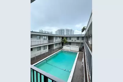 7925 West Dr #12, North Bay Village, FL 33141 - Photo 14