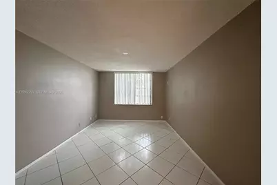 6700 Cypress Rd #111, Plantation, FL 33317 - Photo 6