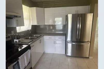15061 SW 299th St, Homestead, FL 33033 - Photo 4