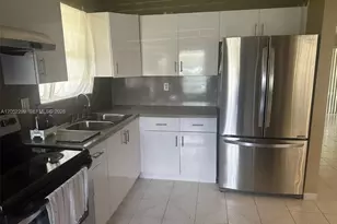 15061 SW 299th St, Homestead, FL 33033 - Photo 4