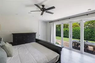 583 W 49th St, Miami Beach, FL 33140 - Photo 8