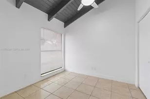 2112 SW 81st Way, Davie, FL 33324 - Photo 28