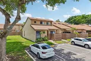 2112 SW 81st Way, Davie, FL 33324 - Photo 48