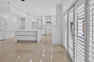 10425 SW 62nd St, Miami, FL 33173 - Photo 10