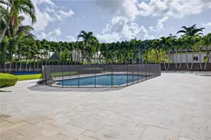 10425 SW 62nd St, Miami, FL 33173 - Photo 34