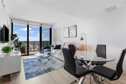 121 NE 34th St #2410, Miami, FL 33137 - Photo 4