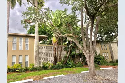 6330 SW 79th St #7, South Miami, FL 33143 - Photo 16