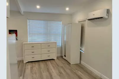 1612 Harrison St #11, Hollywood, FL 33020 - Photo 2