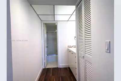 3800 N Hills Dr #401, Hollywood, FL 33021 - Photo 16