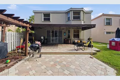 15799 NW 4th St, Pembroke Pines, FL 33028 - Photo 34