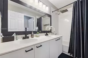 15799 NW 4th St, Pembroke Pines, FL 33028 - Photo 22