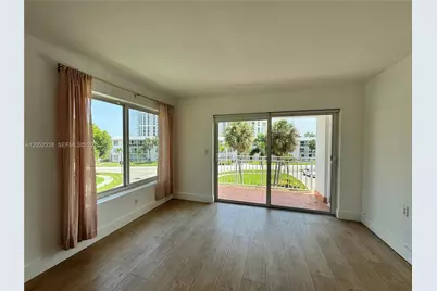 1631 NE 114th St #307, Miami, FL 33181 - Photo 8