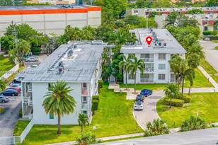 1631 NE 114th St, Miami, FL 33181 - Photo 34