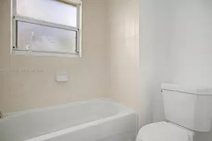 1668 SE 30th St, Homestead, FL 33035 - Photo 20
