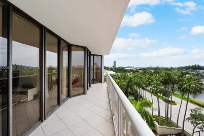 3598 Yacht Club Dr #601+DEN, Aventura, FL 33180 - Photo 34