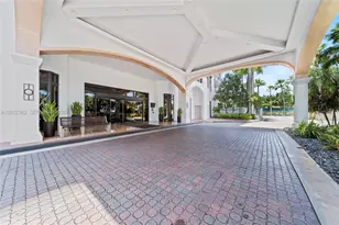 3598 Yacht Club Dr, Aventura, FL 33180 - Photo 44